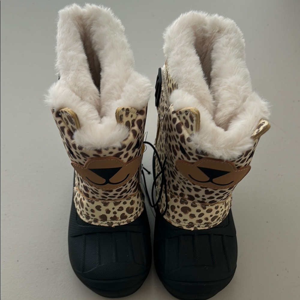Cat and Jack Toddler Frankie Winter Boots